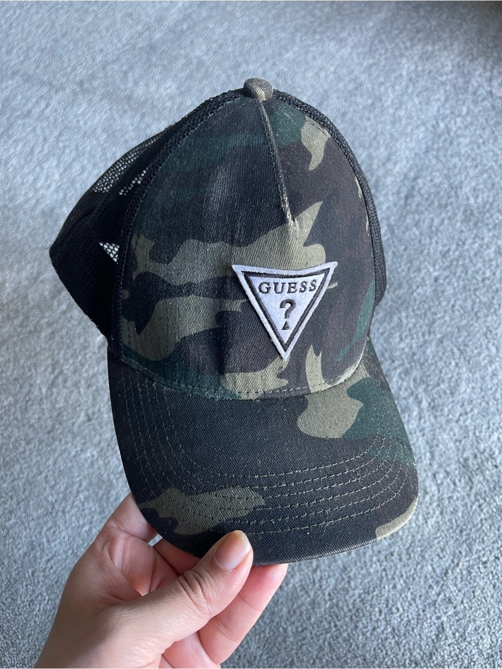 Man guess hat
